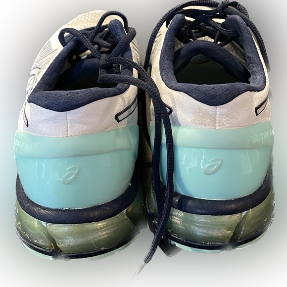 Women’s ASICS Gel Quantum 360 Size 9 1/2 - Picture 3 of 8